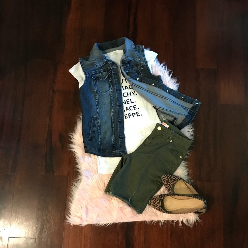 🔴 Denim Vest